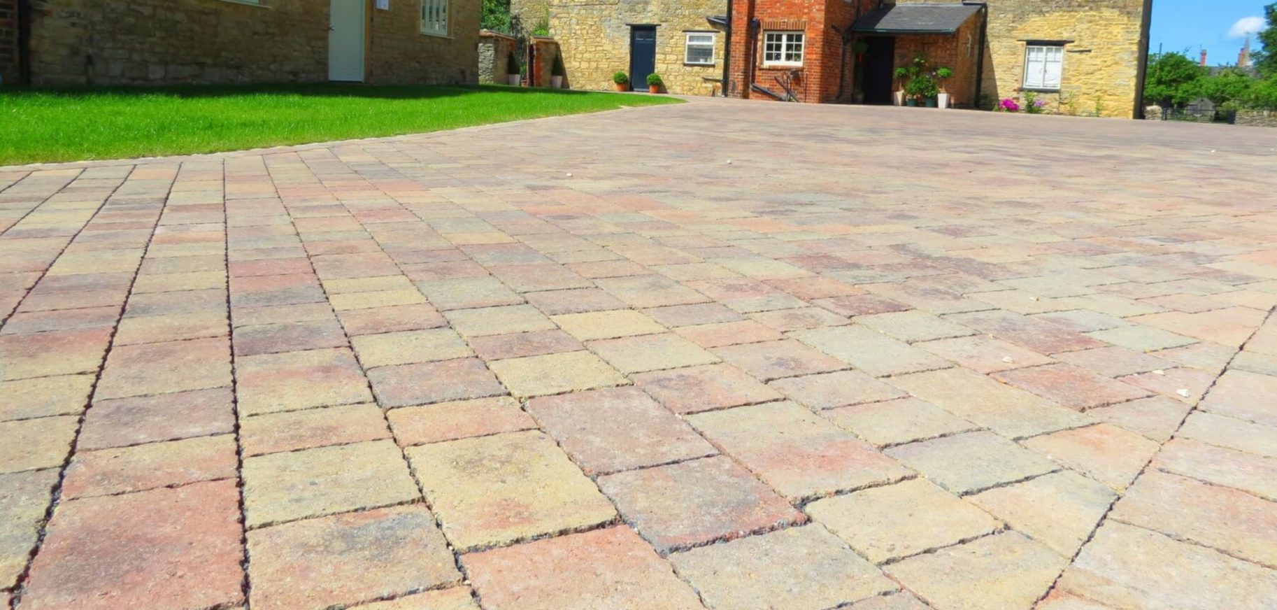 Clima-pave-Mellifont_Paving_driveway