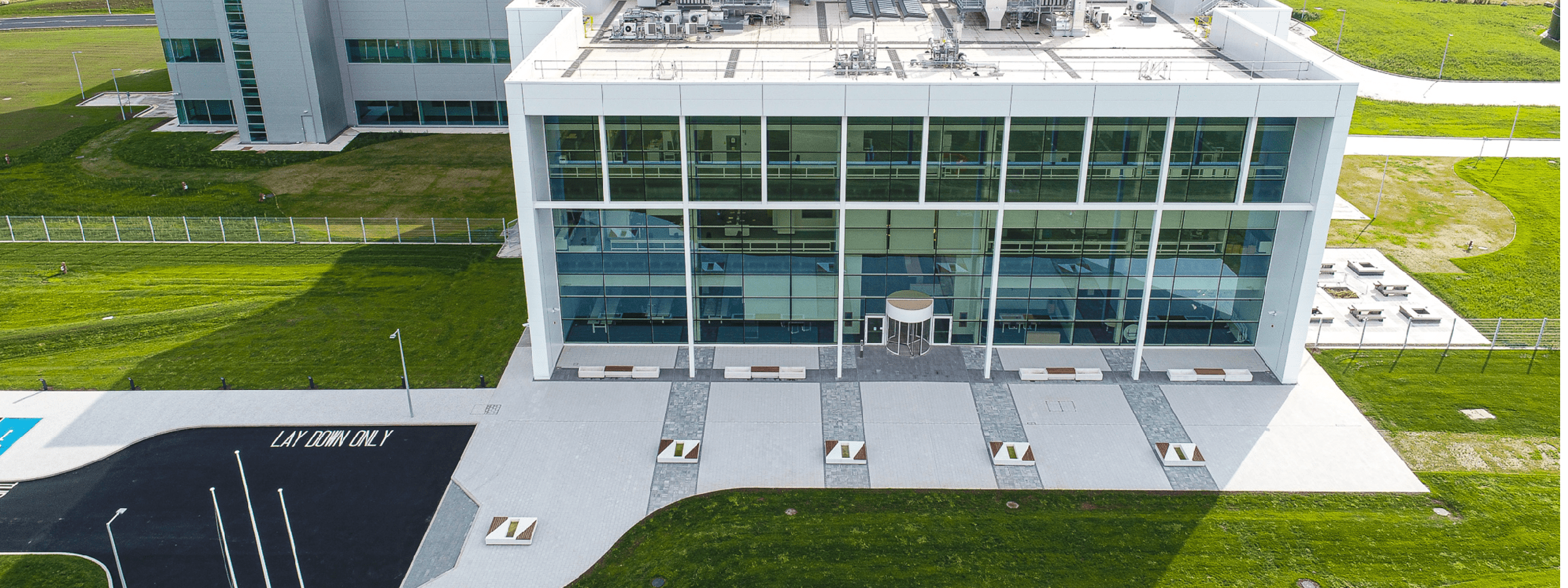 Clean and modern looking silver granite block for busy commercial premises
