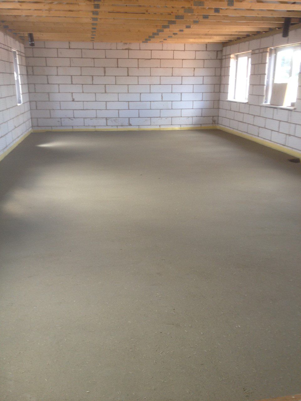 Kilsaran polymer modified s&c screed