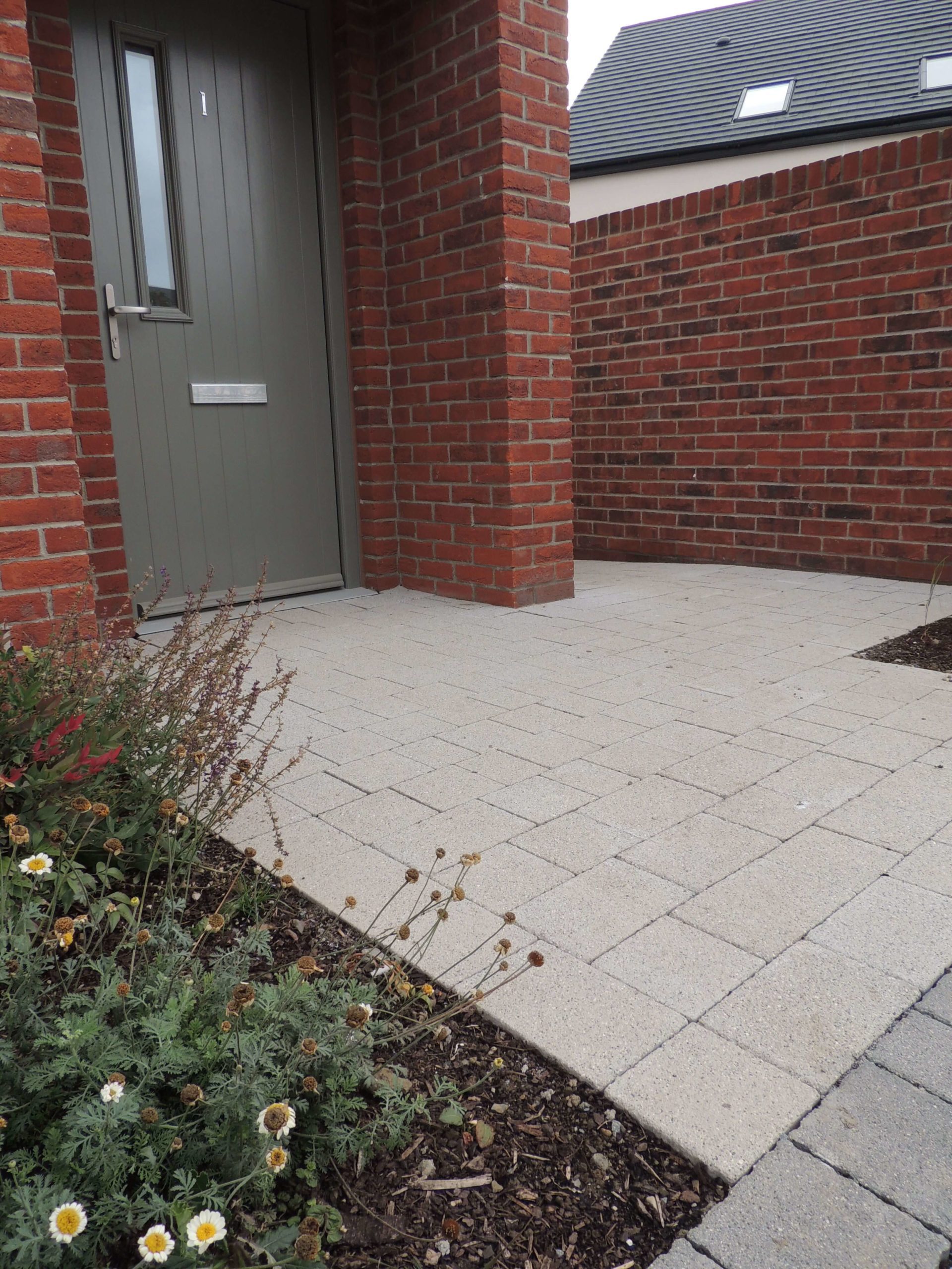 Shackleton, Lucan, Dublin 22 Paving and Walling Kilsaran